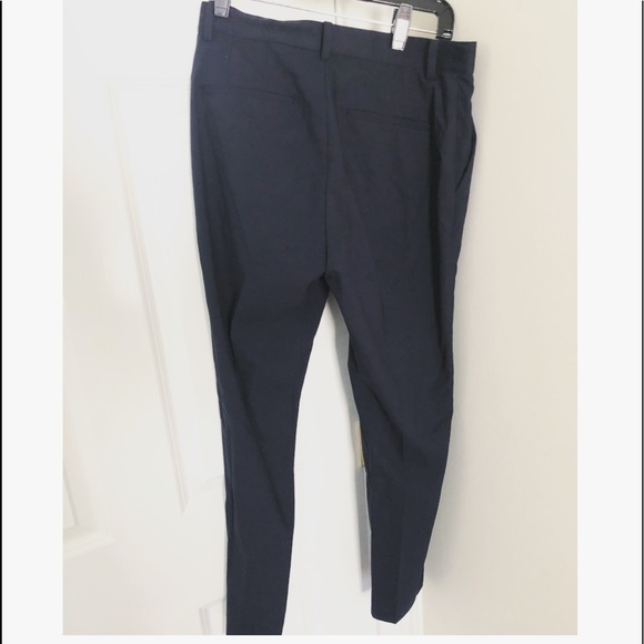 UNIQLO PANTS - Picture 3 of 4